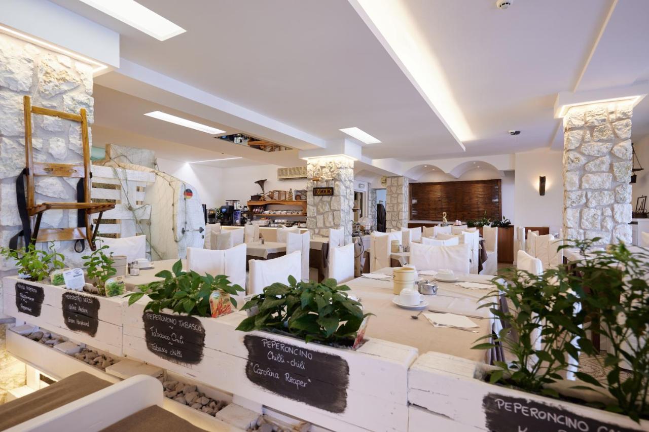 Hotel Eden Brenzone sul Garda Bagian luar foto