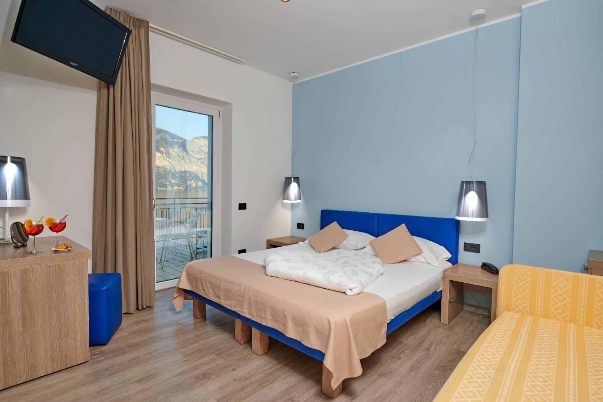 Hotel Eden Brenzone sul Garda Ruang foto