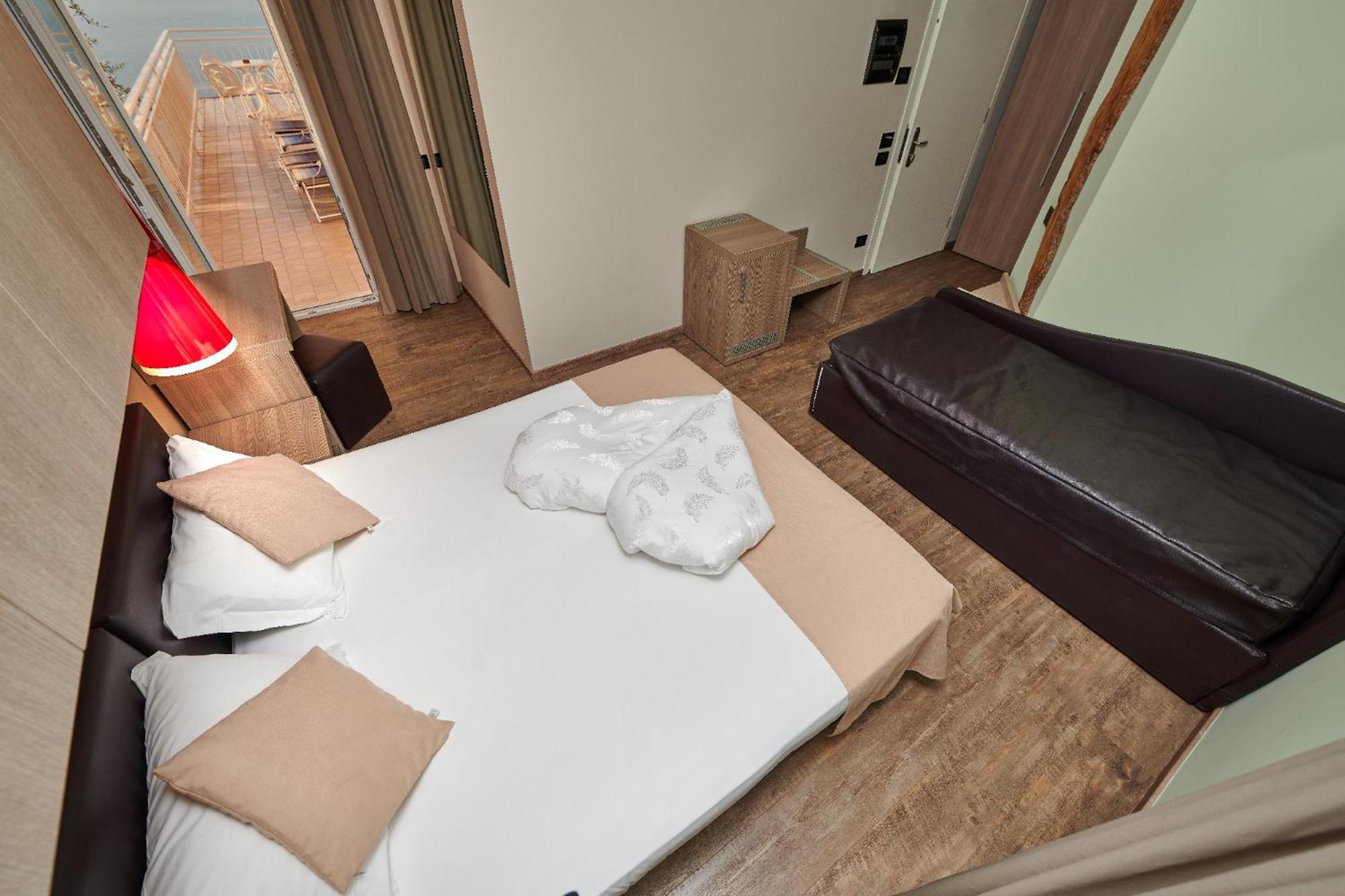 Hotel Eden Brenzone sul Garda Ruang foto